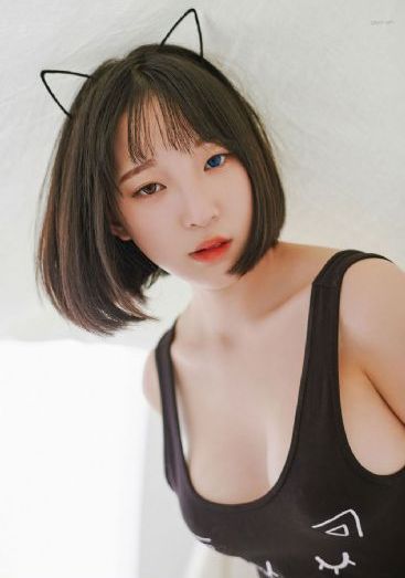 西西模特大尺度_蓝光免费播放