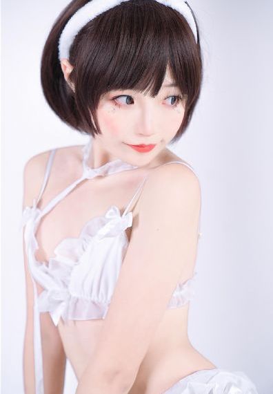 非洲女人做着爽_720天堂在线