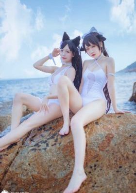 办公室里潮湿的裤袜_无删减完整版在线观看