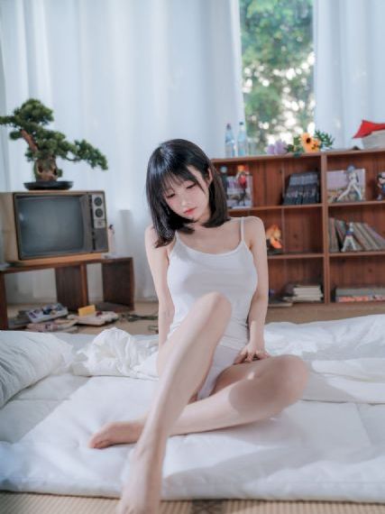 八重神子的乳液被谁喂了_4K高清电影在线