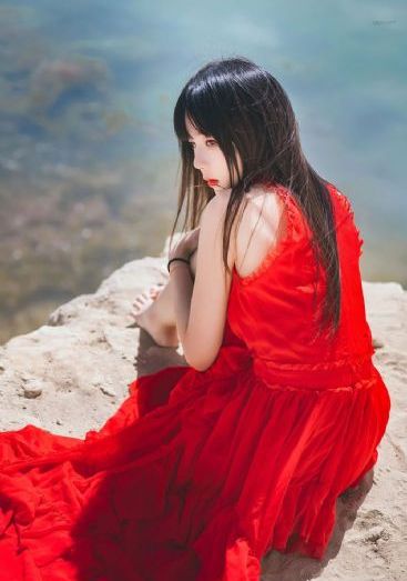 男人扒开添女人下部喷水_HD720P欧美电影在线