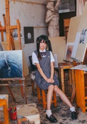 在车上被强插进去小说_HD在线观看高清