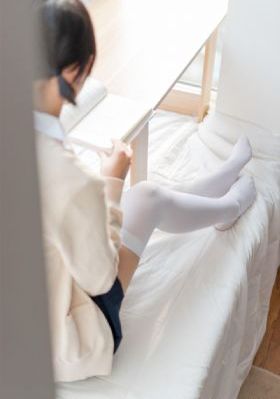美女隐私密露出来_国产剧在线观看完整版