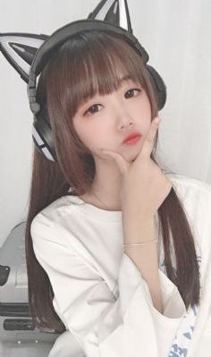 亚洲精品在线网址_720电影免费在线