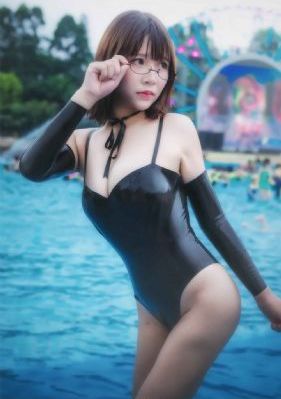 亚洲免费黄色_1080P完整视频观看